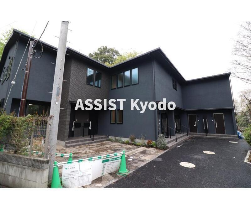 世田谷区成城４丁目のアパートの外観