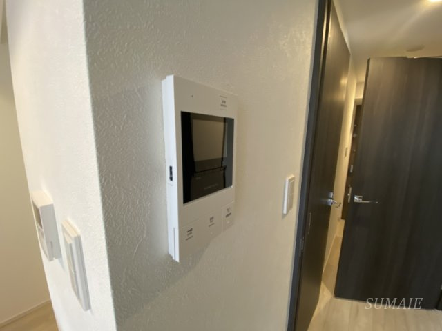 Augusta Residence 新小岩のセキュリティ|モニター付きインターホンです