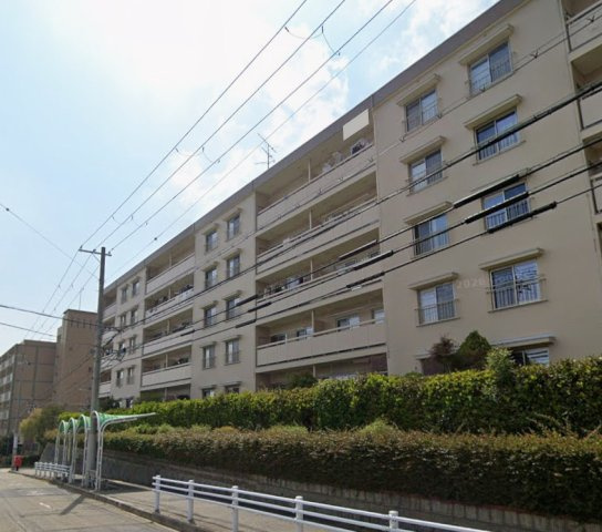 渦ヶ森コーポ7号棟の外観