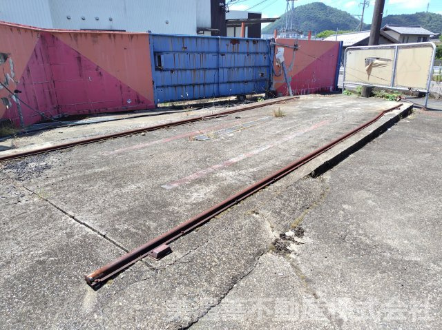 ６２３１６　岐阜市芥見堀田給油所の外観