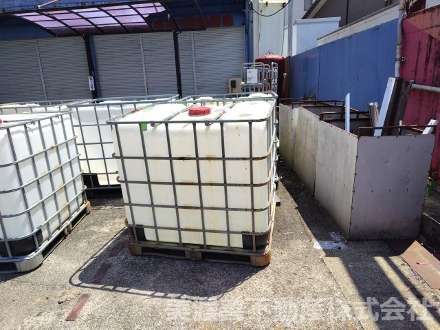 ６２３１６　岐阜市芥見堀田給油所の外観