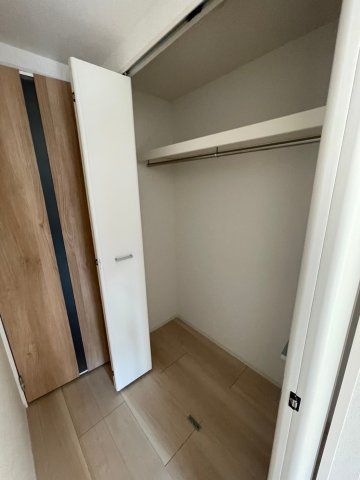 MAXIV CROS梅島の収納