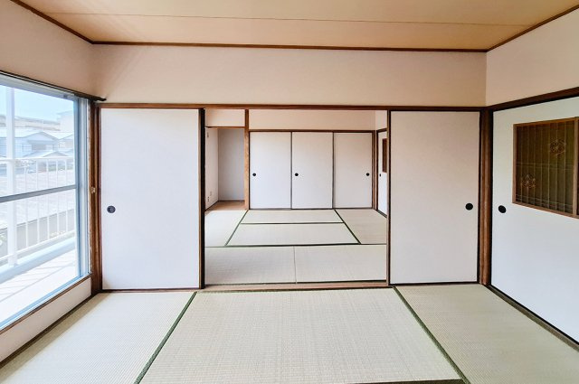 和泉府中ハウスA棟の子供部屋|和室2続間