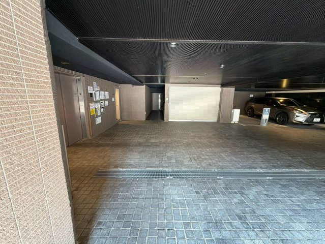 【駐車場】 | マジェスティハウス新宿御苑パークナード