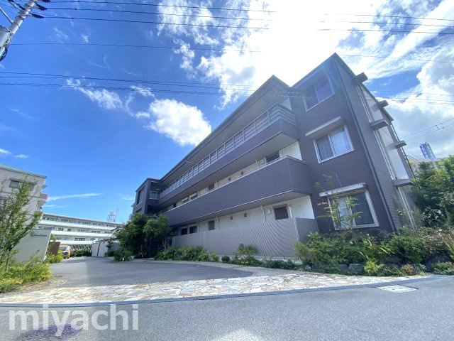 BEREO.KAWANOのエントランス
