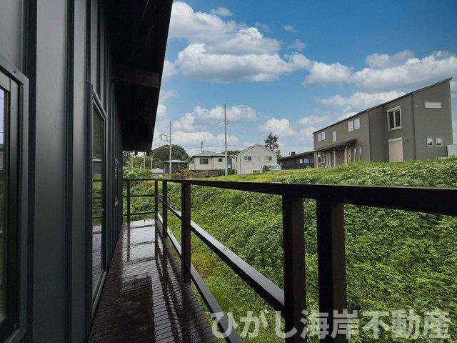 茅ヶ崎市芹沢　新築戸建　全２棟のバルコニー|バルコニー