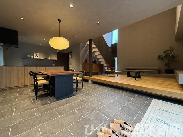 茅ヶ崎市芹沢　新築戸建　全２棟のダイニング|25.8帖　LDK