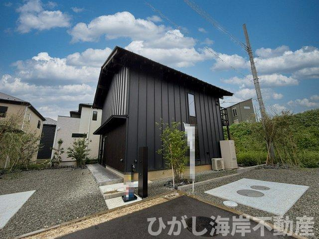 茅ヶ崎市芹沢　新築戸建　全２棟