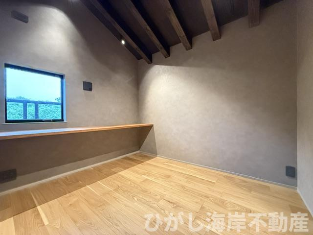 茅ヶ崎市芹沢　新築戸建　全２棟の子供部屋|3.7帖　洋室