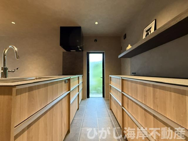 茅ヶ崎市芹沢　新築戸建　全２棟のキッチン|キッチンスペース