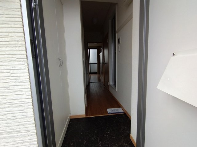 【玄関】 | レオパレスメイゾンチュトワイエ