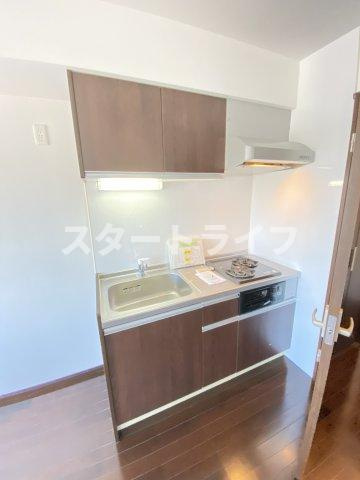 大阪市淀川区東三国１丁目の賃貸マンションのキッチン