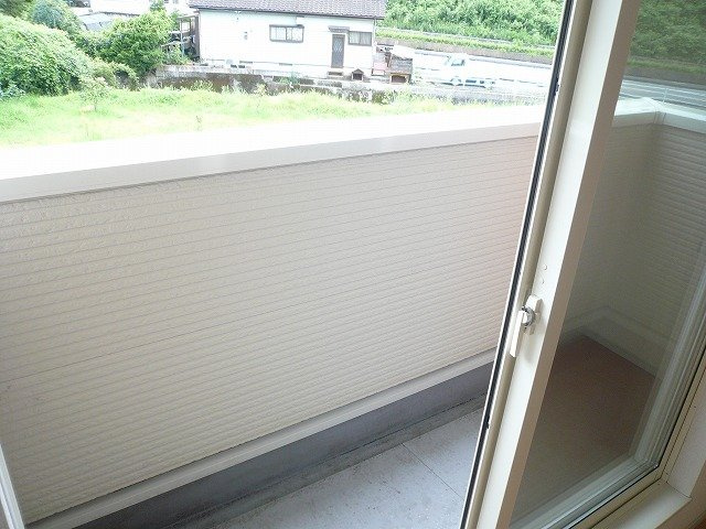 アプローズ　岩山のバルコニー