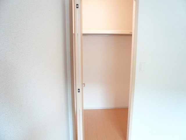 アプローズ　岩山の収納