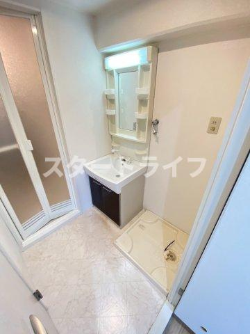 大阪市淀川区木川東３丁目の賃貸マンションの洗面所