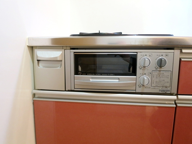 アーバン　レクサスの居間・リビング|奥行きがあるお部屋です♪