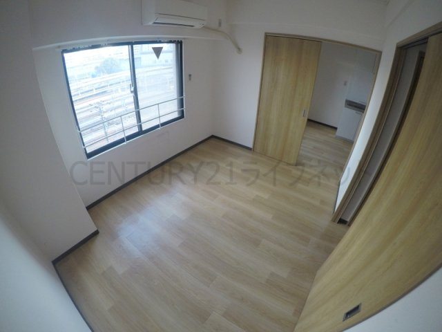 【寝室】 | 新大阪川島マンション