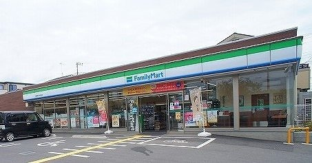 ファミリーマート 飯能加治小学まで400m