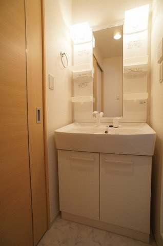 コンパクトで使いやすい洗面所