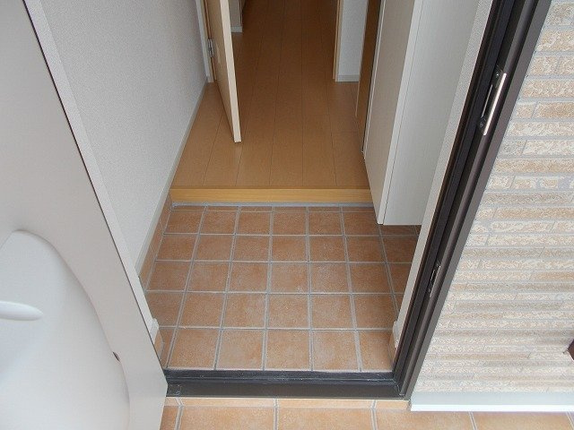 明るい玄関です