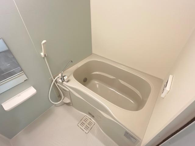 バス
