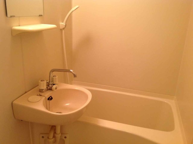 ゆったり過ごせるお風呂です