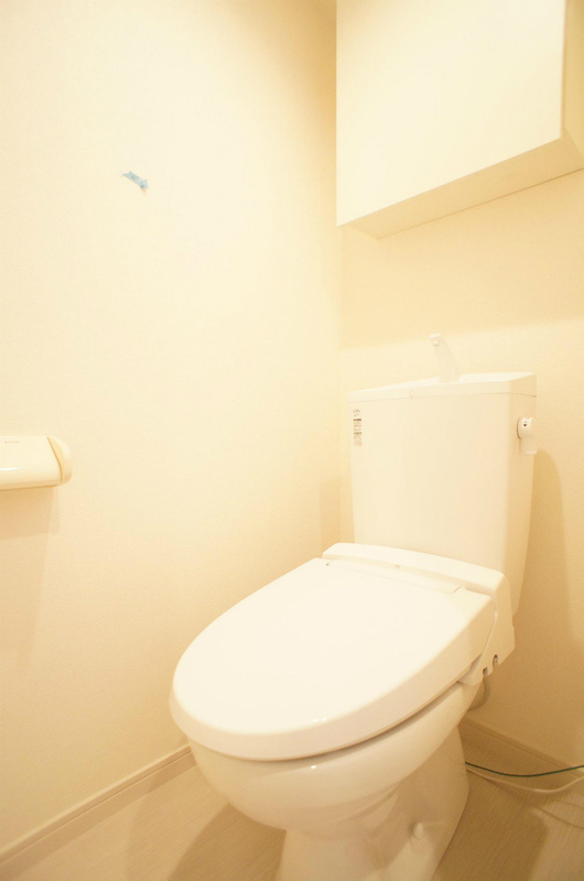コンパクトで使いやすいトイレです