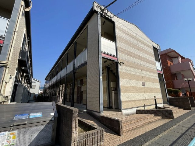 レオパレスデネブの外観