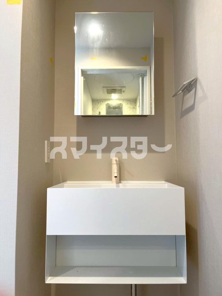 ビーシティアパートメント立川TAPPの独立洗面台