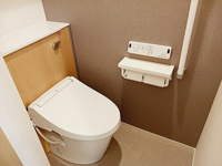 コンパクトで使いやすいトイレです