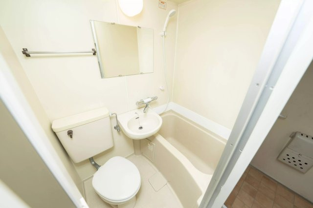 シンプルで使いやすいトイレです