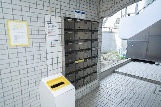 清潔なエントランスです