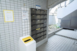 清潔なエントランスです