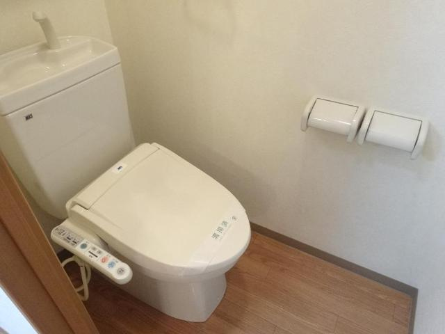 シャワー付トイレ