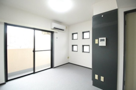 使い勝手のいい洋室です