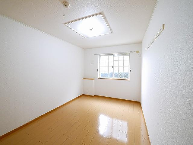 パラッツオ　エテルノの洋室|個人の部屋や寝室として使える洋室です