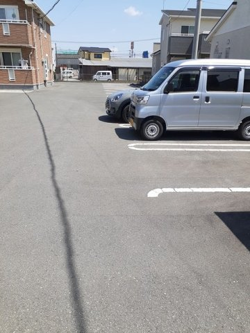 グリーンジェルメ誠　Ａの駐車場