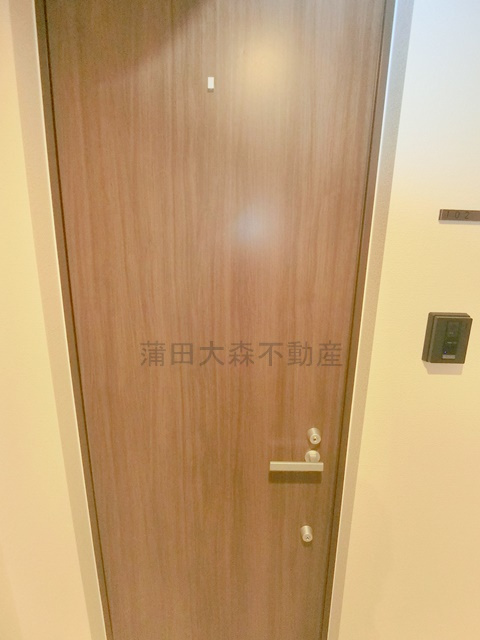 プルナス蒲田の玄関