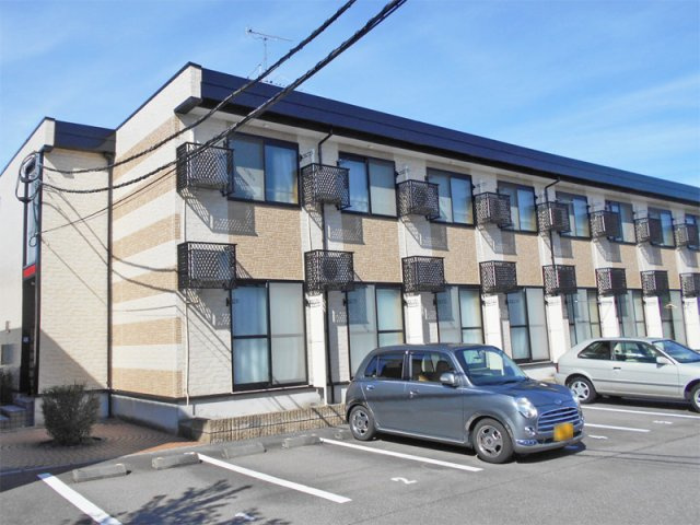 レオパレスＰｅａｃｅｆｕｌの外観
