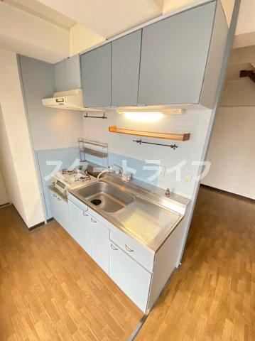 大阪市淀川区西中島５丁目の賃貸マンションのキッチン