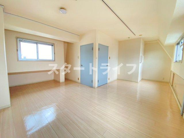 大阪市淀川区西中島５丁目の賃貸マンションの寝室