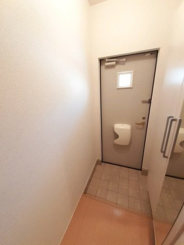 サンリットの玄関