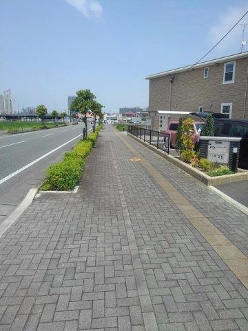 ピュアータウンクルメⅢの周辺