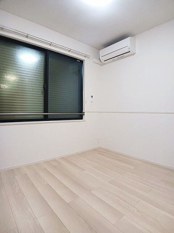 カルフール上津の内装