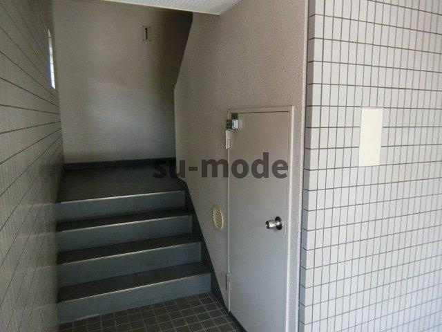 エクセレントライフ寿のエントランス