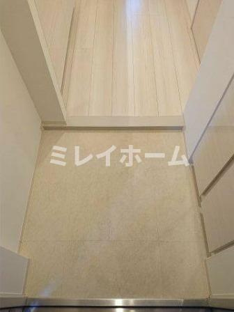 リライア大森の玄関