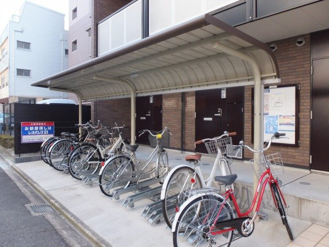 レオパレスＫＴ今池のその他|駐輪場