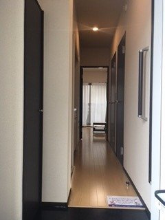 クレイノプランドール武蔵境の玄関