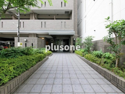 【エントランス】 | レジディア京町堀