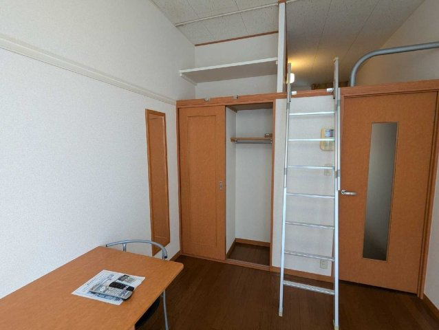 レオパレス清水が丘の内装